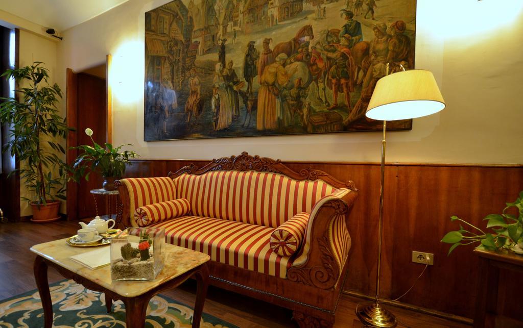 Hotel Roma e Rocca Cavour Torino Esterno foto