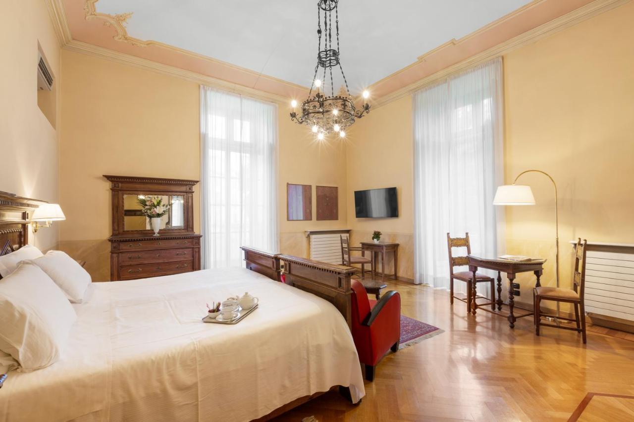 Hotel Roma e Rocca Cavour Torino Esterno foto